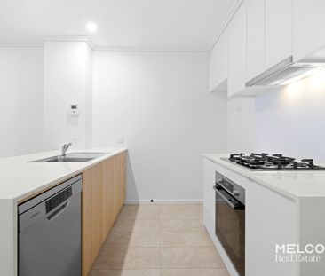 MODENLY RENOVATED LARGE TWO BEDROOM IN SOUTHBANK – UNFURNISHED - Photo 6