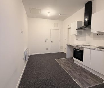 Studio to rent - Photo 2