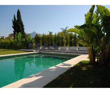 6 bedroom luxury Villa for rent in Nueva Andalucia, Andalusia - Photo 3