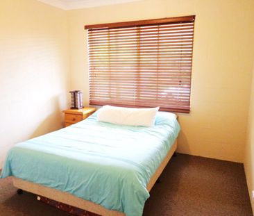 FAMILY HOME LOCATED IN CUL-DE-SAC - Photo 4