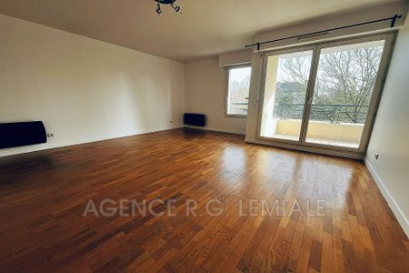 Location Appartement 2 pièces 50m² MAISONS LAFFITTE 78600 - Photo 2