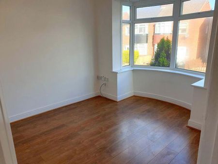 Colchester Road, Norton, Stockton-on-Tees, Durham, TS20 2SE - Photo 2