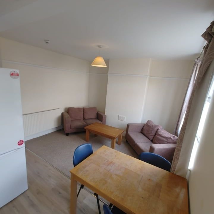 4 Bed Terraced House, Doone Road, BS7 - Photo 1