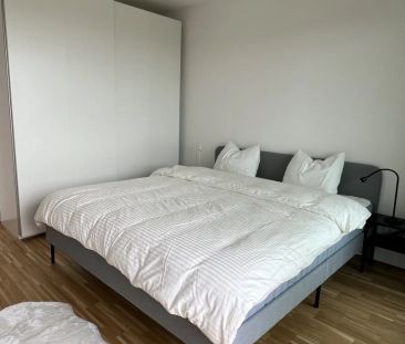 Traumblick aus dem 10. Stock mit Riesenbalkon! - Photo 4