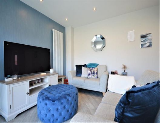 4 Bedroom Detached To Let - Photo 1