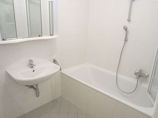 "Urban Living trifft Ruheoase: sanierter Wohntraum in Bestlage Linz" - Photo 1