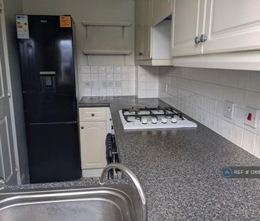 2 bedroom terraced house to rent - Photo 5