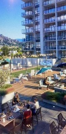 $2,150 / 1br - BRAND NEW with Okanagan Lake view 1 BR Condo - Photo 1