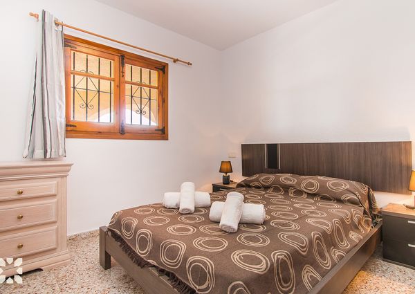 Rent villa TERESA