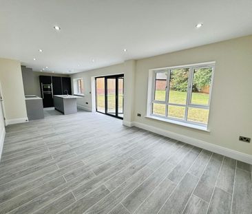 Donnerville Gardens, Admaston, Telford, TF5 - Photo 6