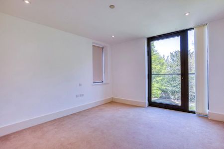 6 bedroom end of terrace house to rent - Photo 4
