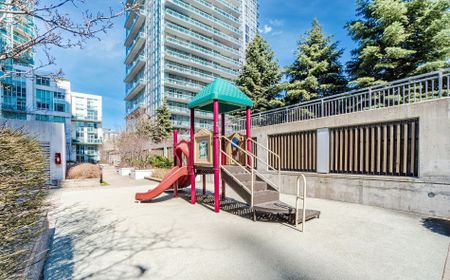 For Lease - 3939 Duke Of York Boulevard Unit# 205, Mississauga, Ontario - Photo 4