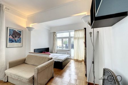 Appartement / studio de 48m² avec balcon - Toison d'Or - Foto 4