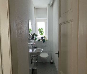 TEMPORARY until January 2027 – 2-room apartment at Schwanenplatz - Photo 6