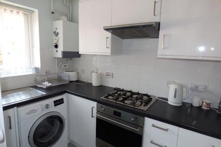 Terraced House - Photo 4
