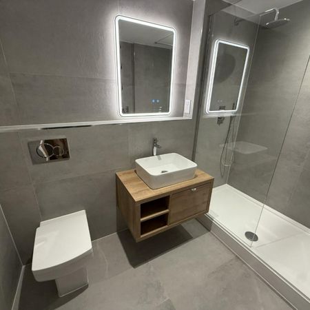 1 bedroom Flat To Let - Photo 4