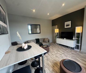 Haddon Avenue (Room 1), Burley, Leeds - Photo 3
