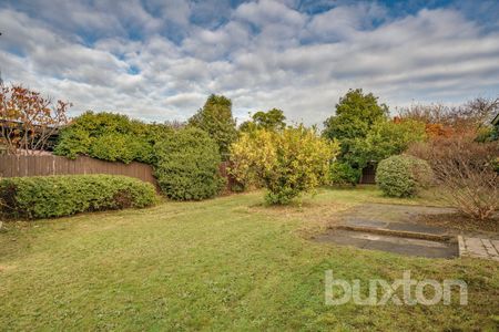 CHARACTER AND CHARM WITH MODERN STYLE - Photo 3