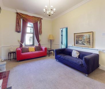4 bedroom house to rent - Photo 1