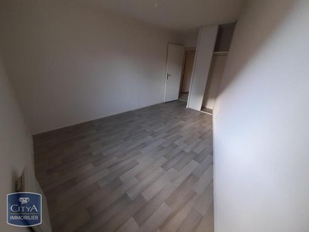 Location Appartement 3 pièces 64m² VALENCIENNES 59300 - Photo 2