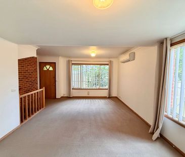 1/202 Brunker Road, Adamstown - Photo 2