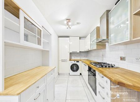 3 bedroom apartment to rent - Photo 4