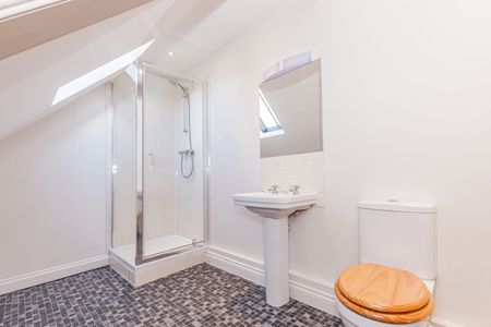 Southfields, Blakesley - Photo 2