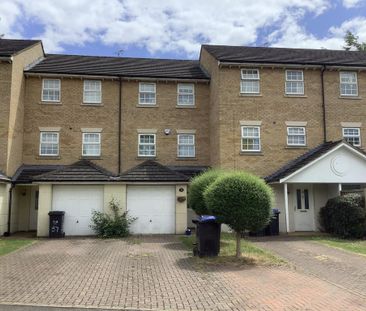 3 bedroom terraced house to rent - Photo 1