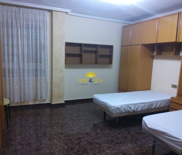 THREE-BEDROOM PENTHOUSE – PETRER - Photo 5