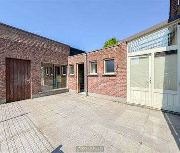 Te huur, ruime halfopen bebouwing met terras te Gavere (Semmerzake) - Photo 2