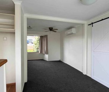 Cute as a Button! - Photo 5