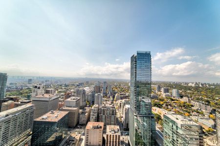 For Lease - 1 Yorkville Avenue Unit# 4702, Toronto, Ontario - Photo 3