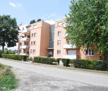 "Balkonwohnung mit grosszügigem Grundriss an grüner Lage!" - Photo 1