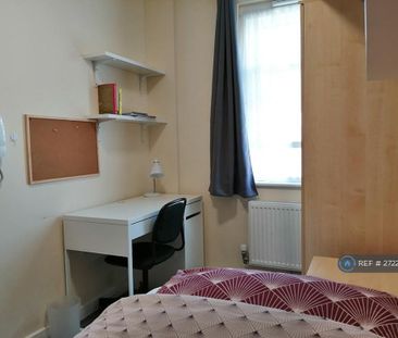 1 bedroom in a house share to rent - Photo 5