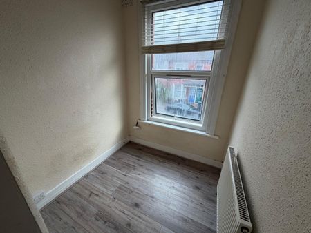 4 Bed Flat, Grange Avenue, N12 - Photo 5