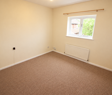 2 bedroom semi-detached house to rent - Photo 3