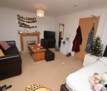 5 bedroom house to rent - Photo 1