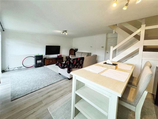 3 bedroom detached house to rent - Photo 1