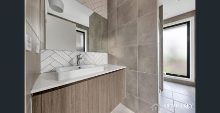 3 Bedroom Stunning House - Photo 4