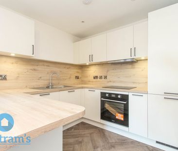 1 bed Apartment for Rent - Photo 2