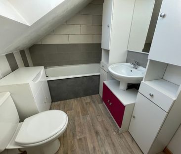 Location Appartement 2 pièces 27m² - Photo 4