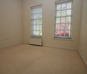 3 bed House for rent - Photo 4