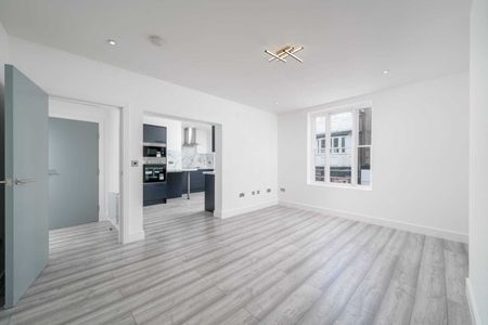 Bank Street, Braintree - Photo 3