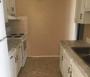 5816 - 56 Avenue — 3 - Photo 2