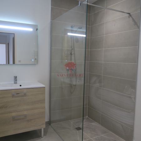 Location Appartement 3 pièces 70m² ANIANE 34150 - Photo 4