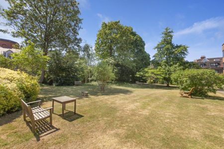 2 Bedroom Flat To Let - Photo 5