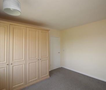 3 bed detached house to rent in Dovedale Road, Rotherham, S65 - Photo 3