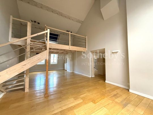 Location Appartement 6 pièces 240m² LILLE 59000 - Photo 1
