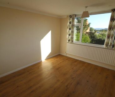 3 bedroom detached house to rent - Photo 3