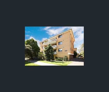 SPACIOUS LIGHT FILLED BEAUTY - Photo 4